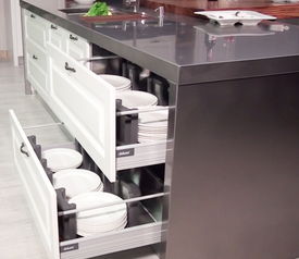 全面剖析不锈钢整体橱柜的优势，揭秘不为人知的亮点